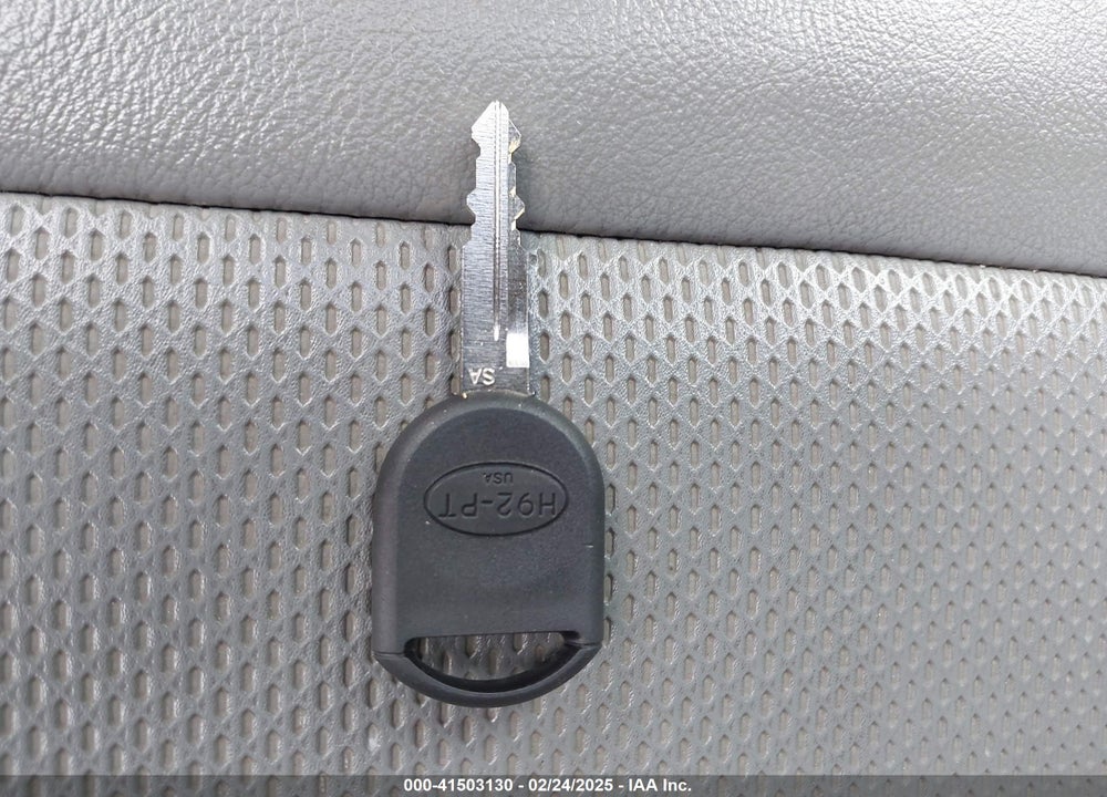 2008 FORD F-150 VIN: 1FTRF12228KE42398