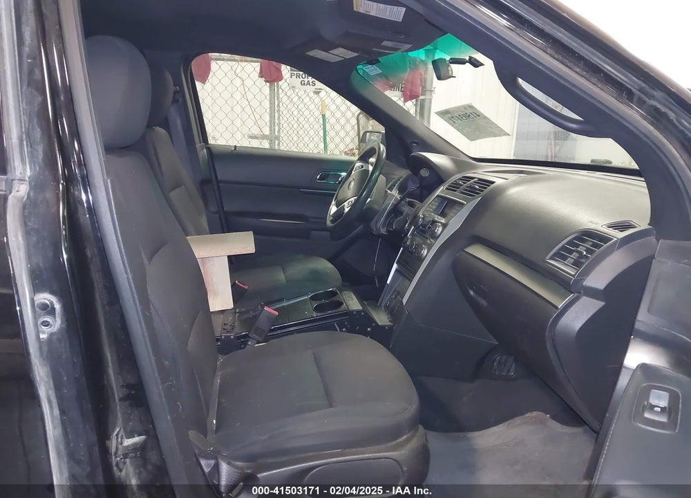 2015 FORD POLICE INTERCEPTOR VIN: 1FM5K8AR9FGC26867