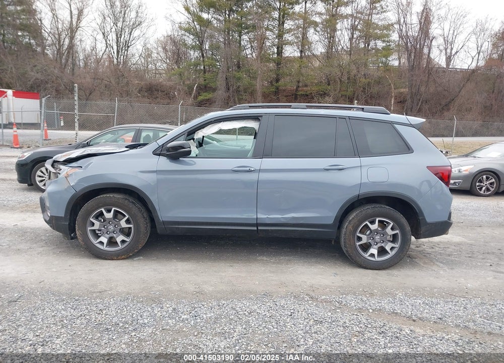 2022 HONDA PASSPORT AWD TRAILSPORT VIN: 5FNYF8H61NB018170
