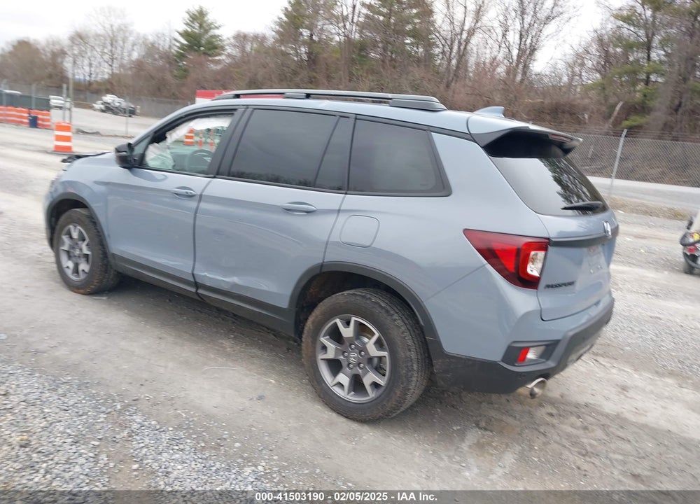 2022 HONDA PASSPORT AWD TRAILSPORT VIN: 5FNYF8H61NB018170