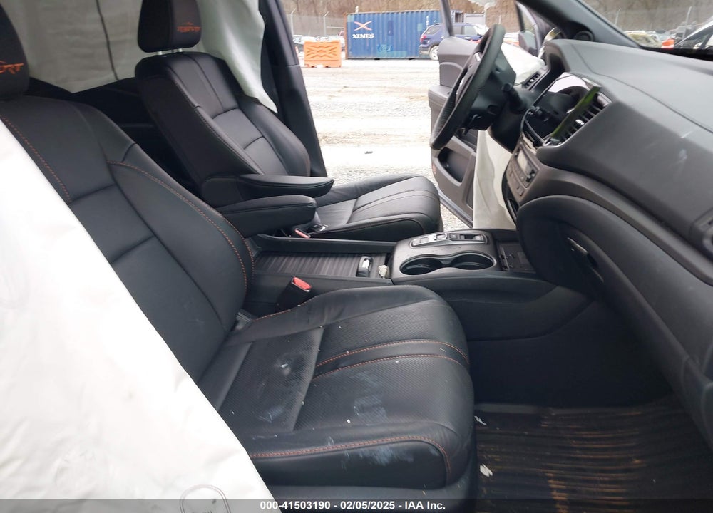 2022 HONDA PASSPORT AWD TRAILSPORT VIN: 5FNYF8H61NB018170