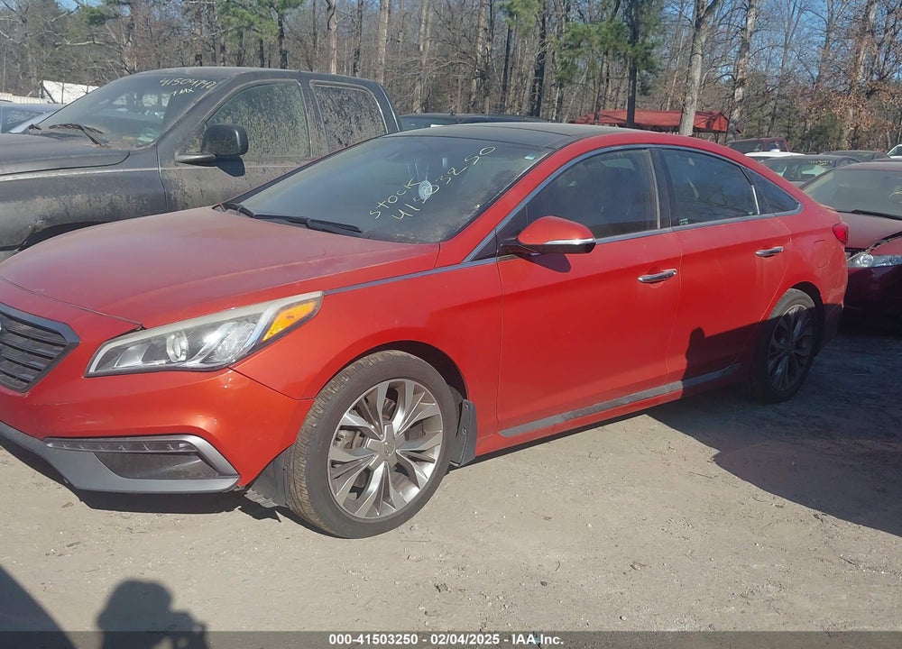 2015 HYUNDAI SONATA VIN: 5NPE34AB2FH181635
