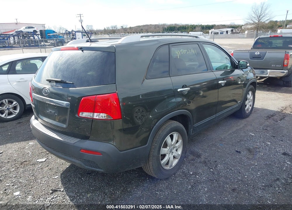 2012 KIA SORENTO LX V6 VIN: 5XYKTDA27CG227093