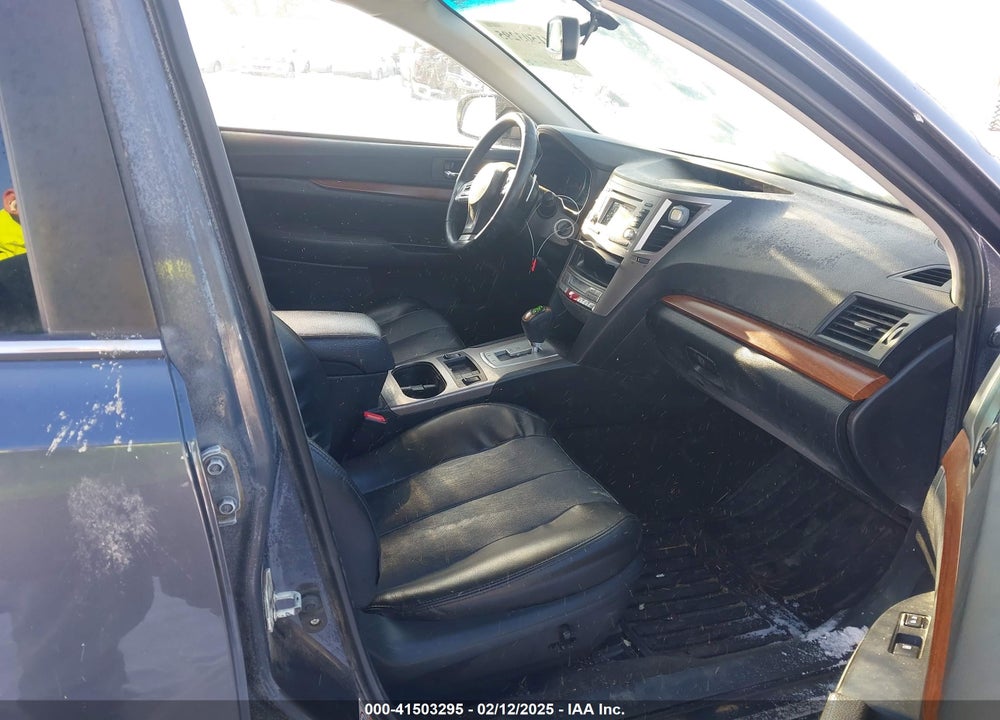 2014 SUBARU OUTBACK 2.5I LIMITED VIN: 4S4BRBLC6E3298684