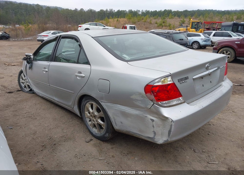 2005 TOYOTA CAMRY VIN: 4T1BE32K55U051337