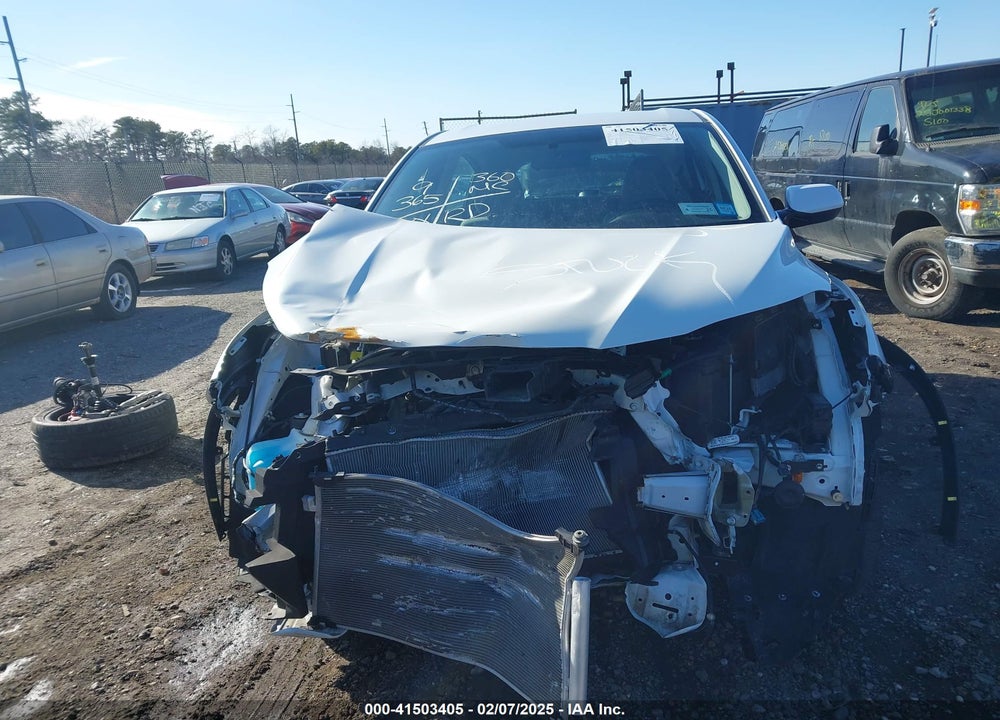 2022 HONDA HR-V AWD LX VIN: 3CZRU6H32NM771524