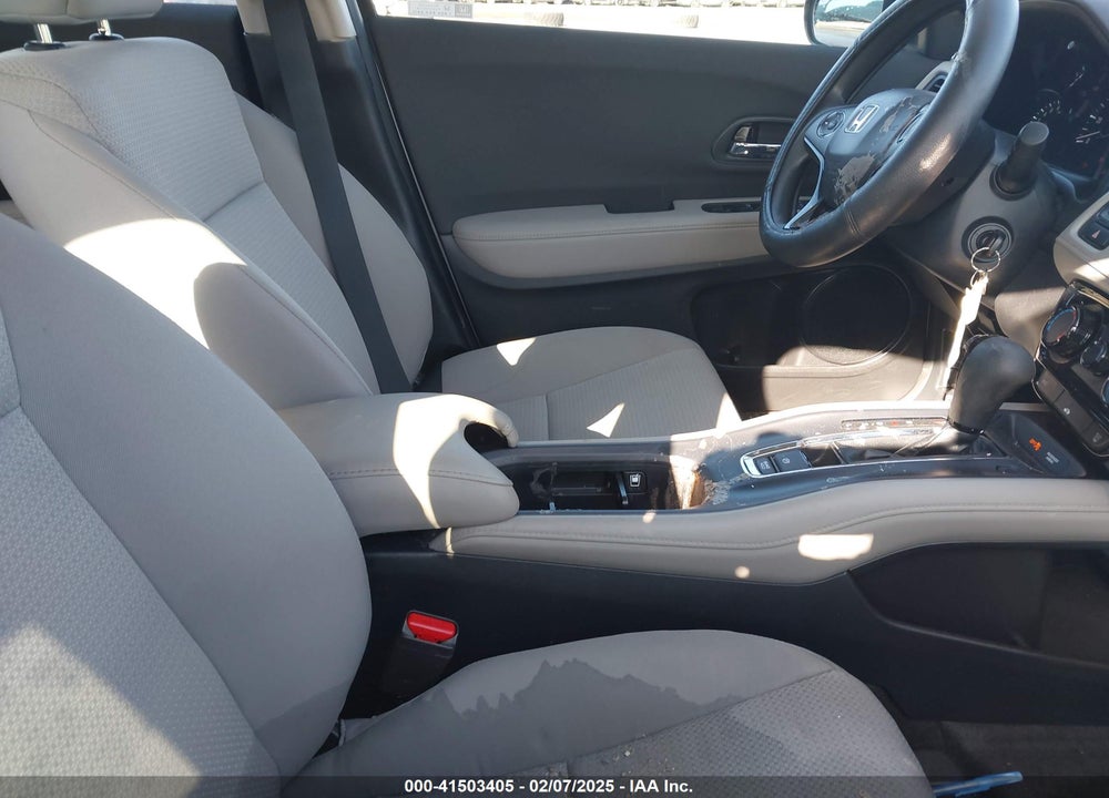 2022 HONDA HR-V AWD LX VIN: 3CZRU6H32NM771524