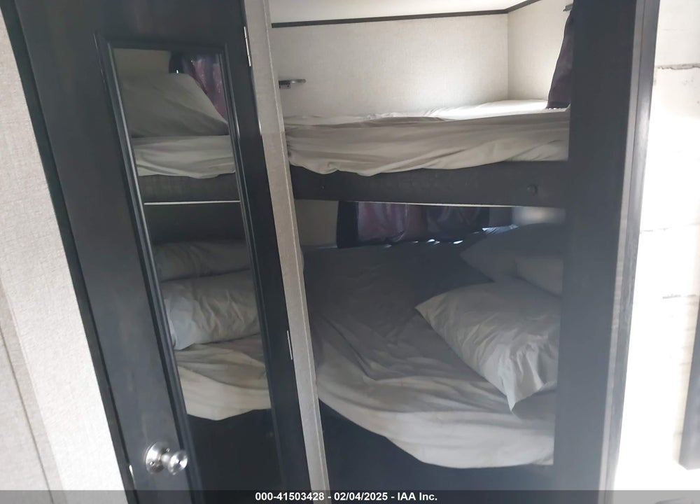 2021 JAYCO JAYFETHER VIN: 1UJBJ0BR9M1JF0654