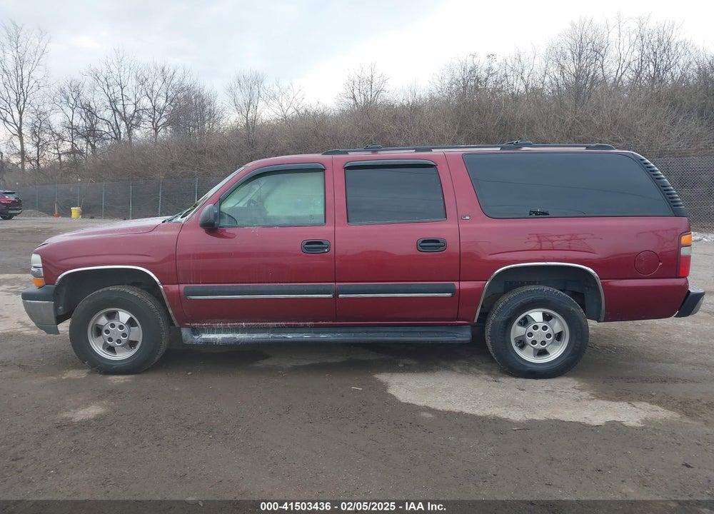 2001 CHEVROLET SUBURBAN 1500 LS VIN: 1GNEC16T01J280011