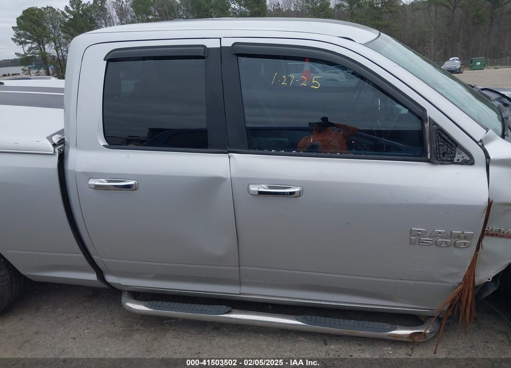 2017 RAM 1500 VIN: 1C6RR7GT4HS677114