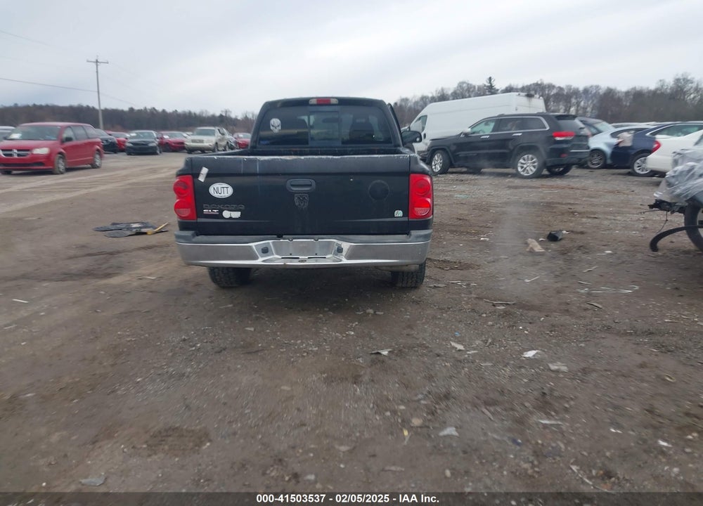2005 DODGE DAKOTA SLT VIN: 1D7HW42K25S194359