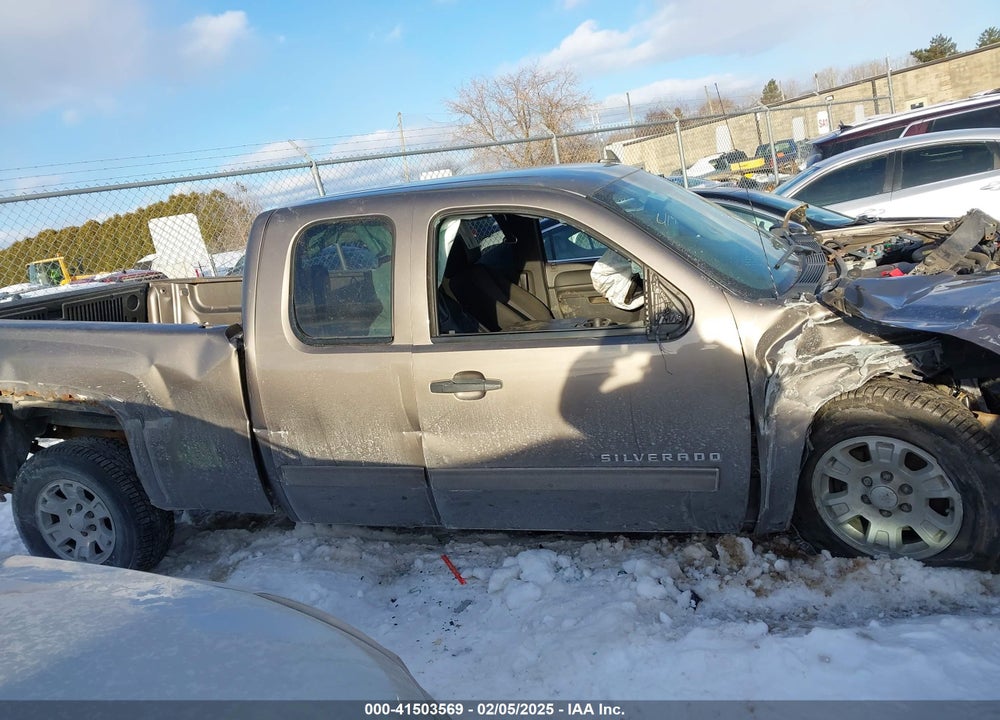 2013 CHEVROLET SILVERADO VIN: 1GCRKSE74DZ182144