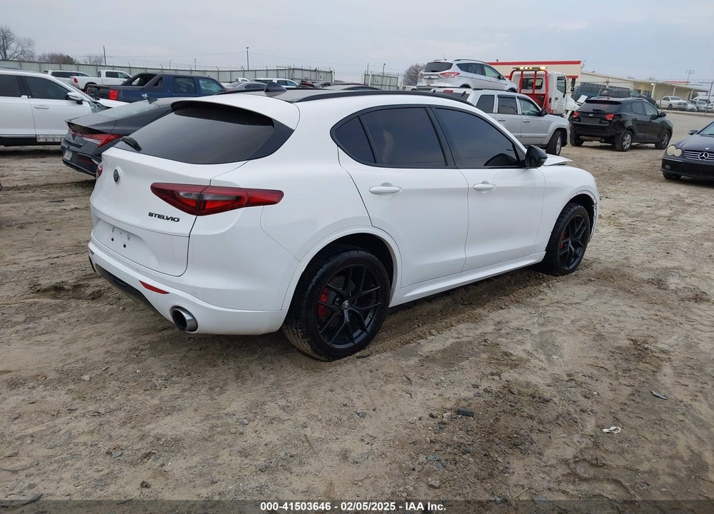 2021 ALFA ROMEO STELVIO TI AWD VIN: ZASPAKBN4M7D03366