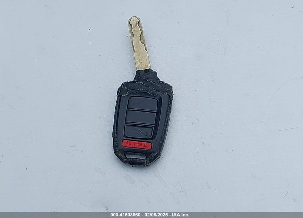 2013 HONDA ACCORD LX VIN: 1HGCR2F39DA143837
