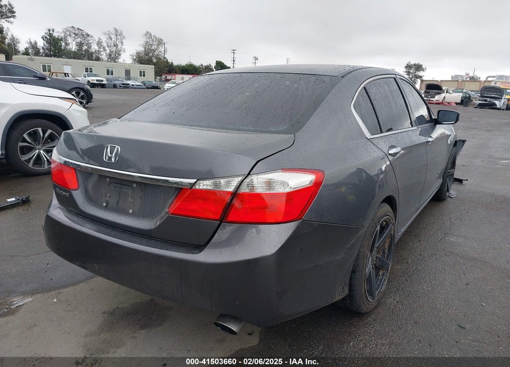 2013 HONDA ACCORD LX VIN: 1HGCR2F39DA143837