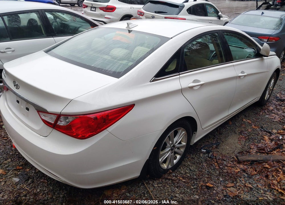 2013 HYUNDAI SONATA GLS VIN: 5NPEB4ACXDH722455