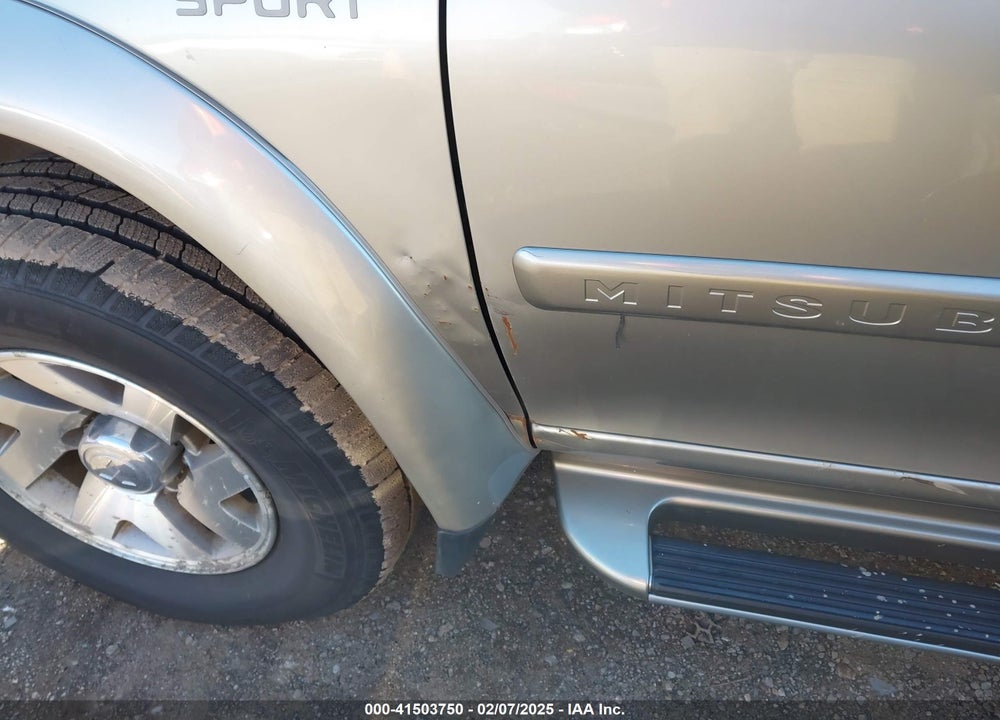 2001 MITSUBISHI MONTERO SPORT LTD VIN: JA4MT41R61P038137