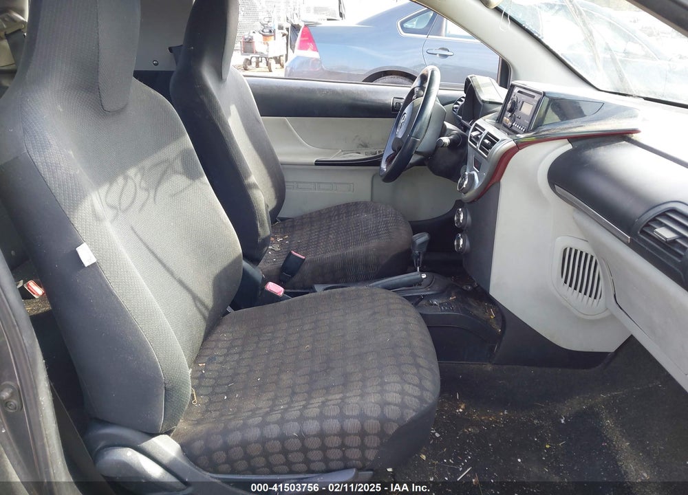 2013 SCION IQ VIN: JTNJJXB00DJ025113