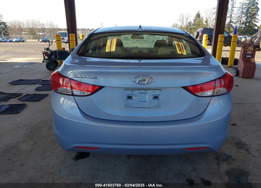 2013 HYUNDAI ELANTRA GLS VIN: KMHDH4AE7DU682008