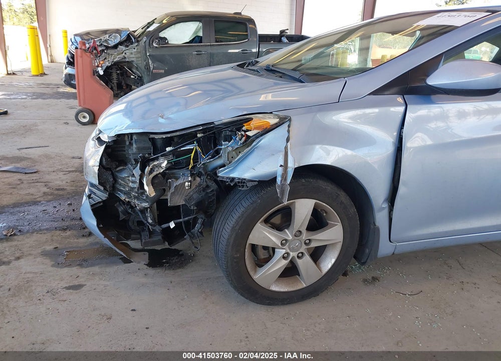 2013 HYUNDAI ELANTRA GLS VIN: KMHDH4AE7DU682008