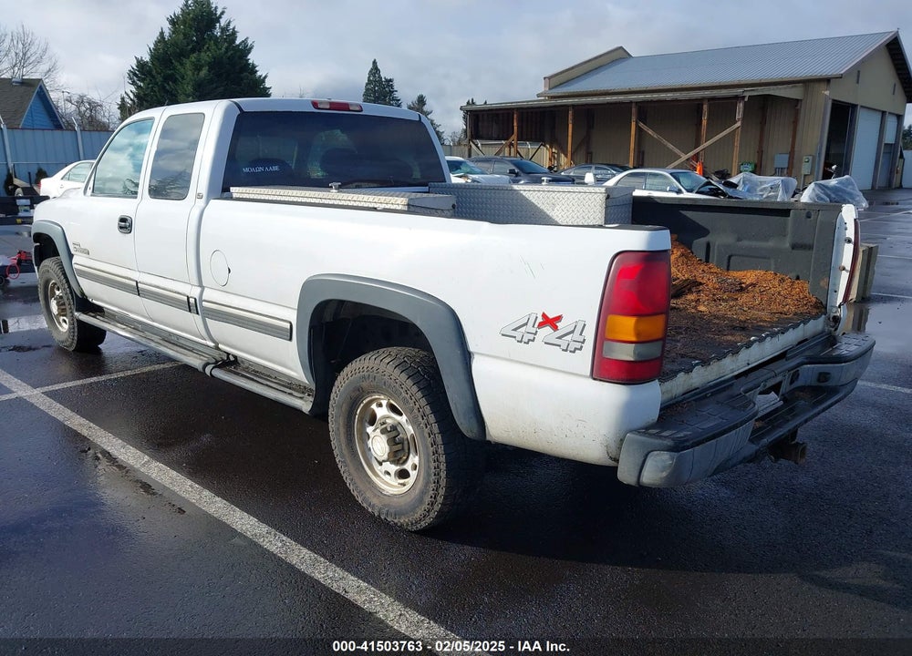 2002 CHEVROLET SILVERADO 2500HD LT VIN: 1GCHK29152E162281
