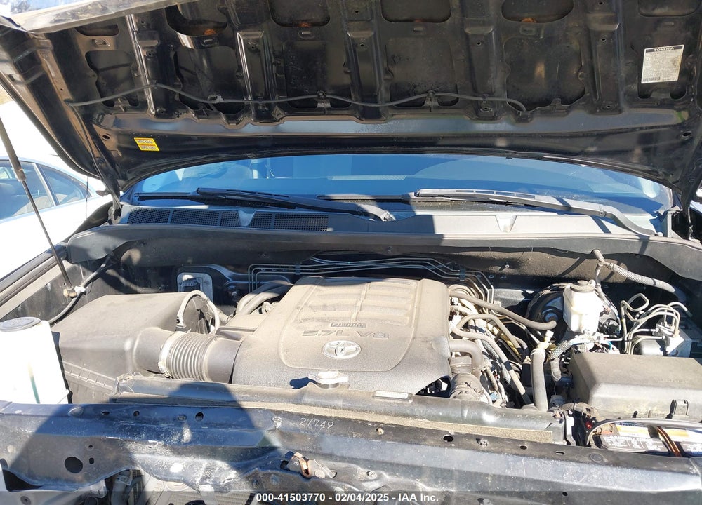 2012 TOYOTA TUNDRA GRADE 5.7L V8 VIN: 5TFUW5F1XCX210887