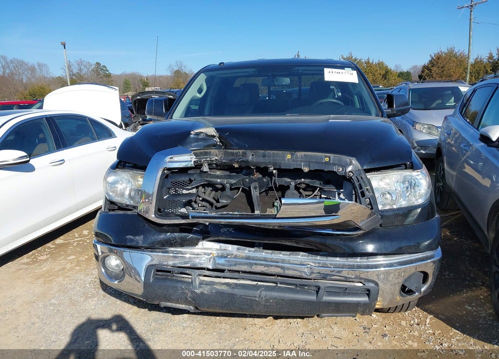 2012 TOYOTA TUNDRA GRADE 5.7L V8 VIN: 5TFUW5F1XCX210887