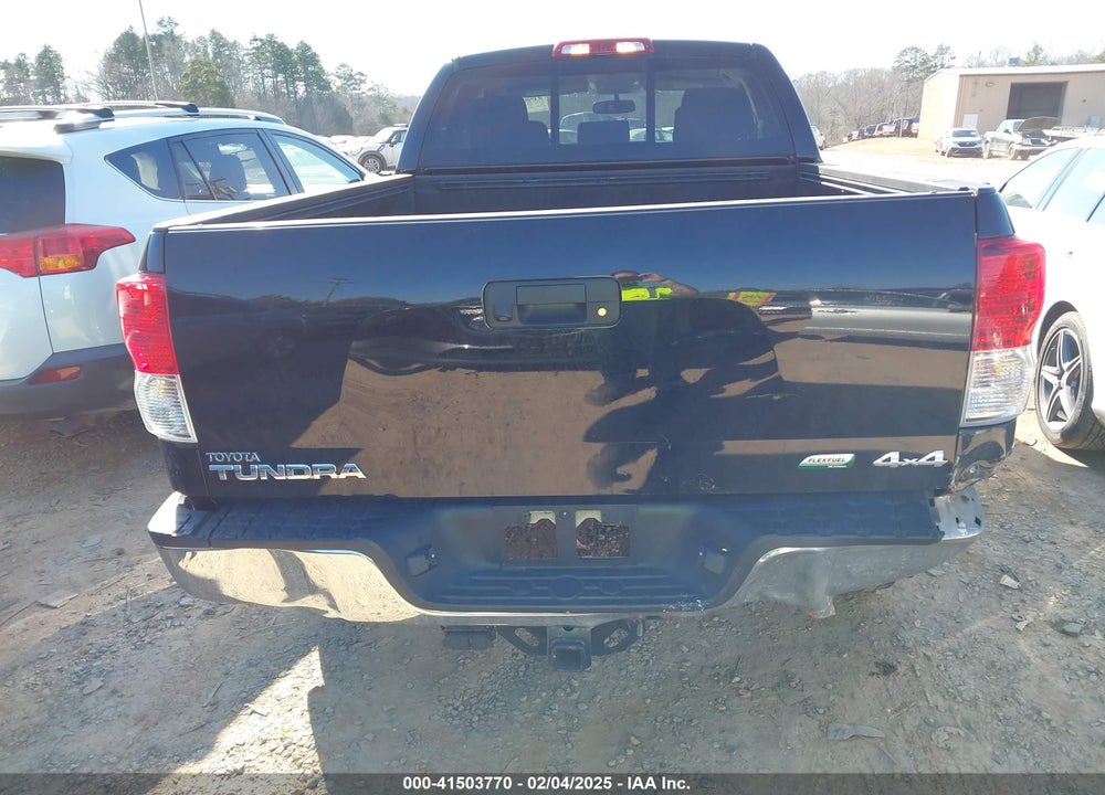 2012 TOYOTA TUNDRA GRADE 5.7L V8 VIN: 5TFUW5F1XCX210887