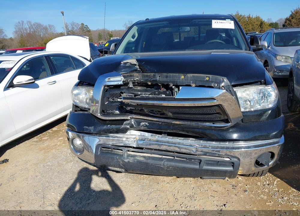 2012 TOYOTA TUNDRA GRADE 5.7L V8 VIN: 5TFUW5F1XCX210887