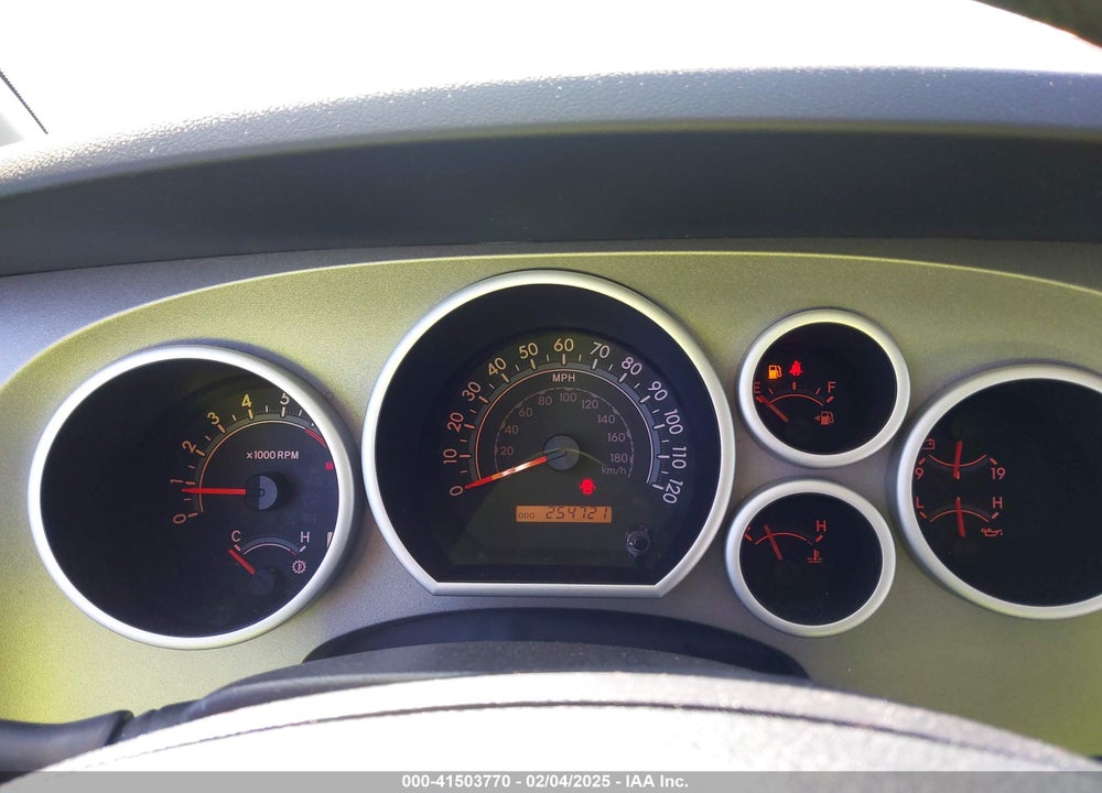 2012 TOYOTA TUNDRA GRADE 5.7L V8 VIN: 5TFUW5F1XCX210887
