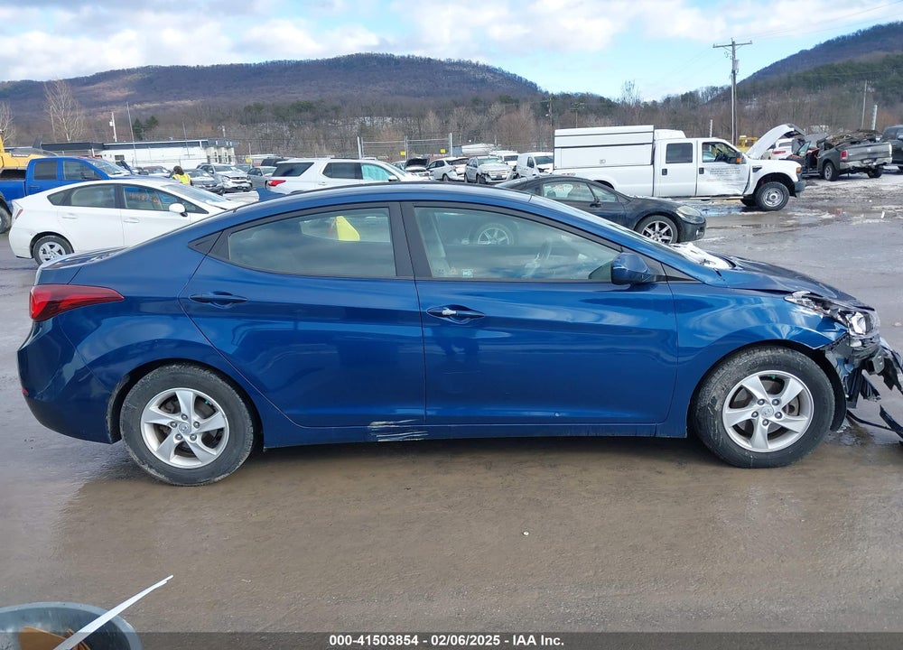 2015 HYUNDAI ELANTRA VIN: KMHDH4AE5FU248575