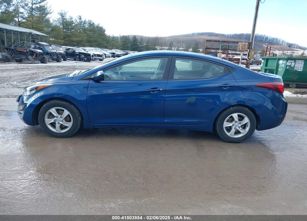 2015 HYUNDAI ELANTRA VIN: KMHDH4AE5FU248575