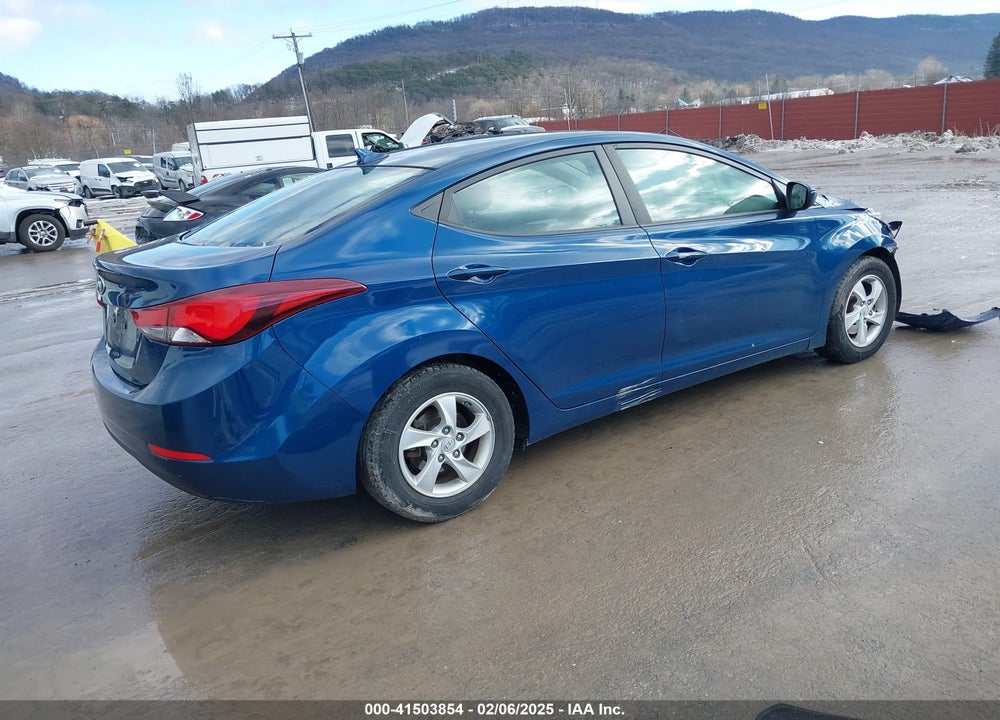 2015 HYUNDAI ELANTRA VIN: KMHDH4AE5FU248575