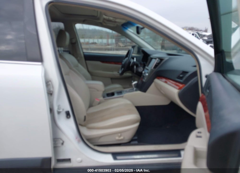 2011 SUBARU OUTBACK 2.5I LIMITED VIN: 4S4BRBLC4B3342709