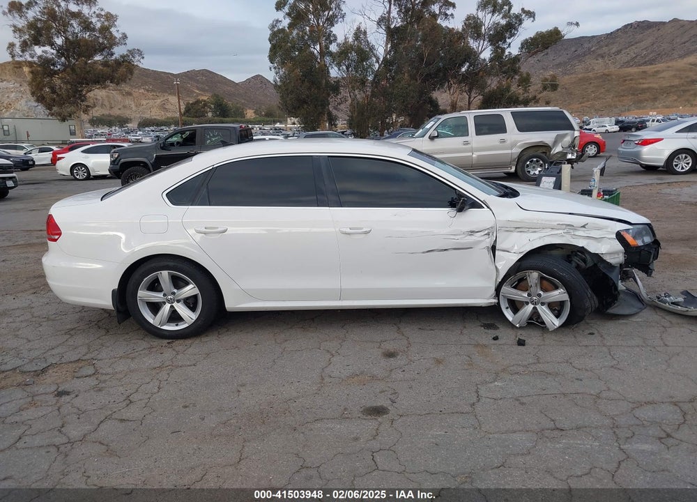 2014 VOLKSWAGEN PASSAT 1.8T SE VIN: 1VWBT7A32EC047566