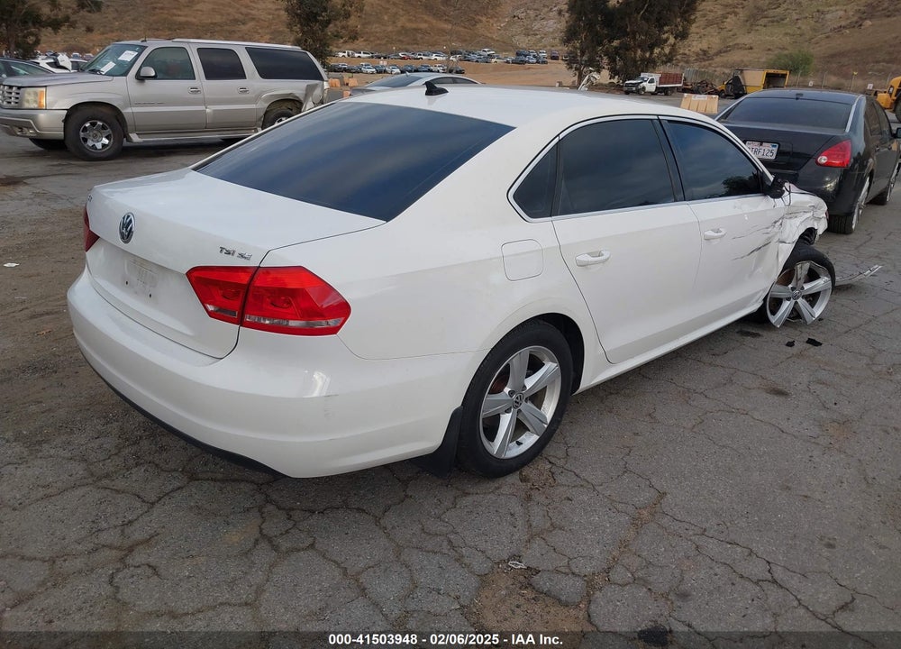 2014 VOLKSWAGEN PASSAT 1.8T SE VIN: 1VWBT7A32EC047566