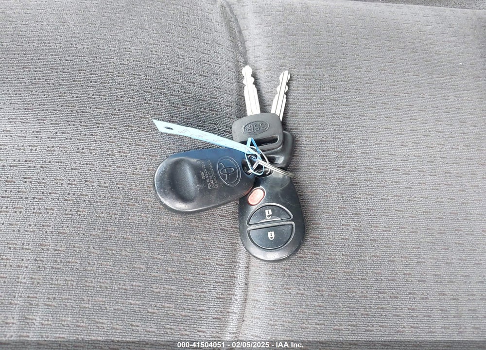 2009 TOYOTA SIENNA CE VIN: 5TDZK23C39S257120
