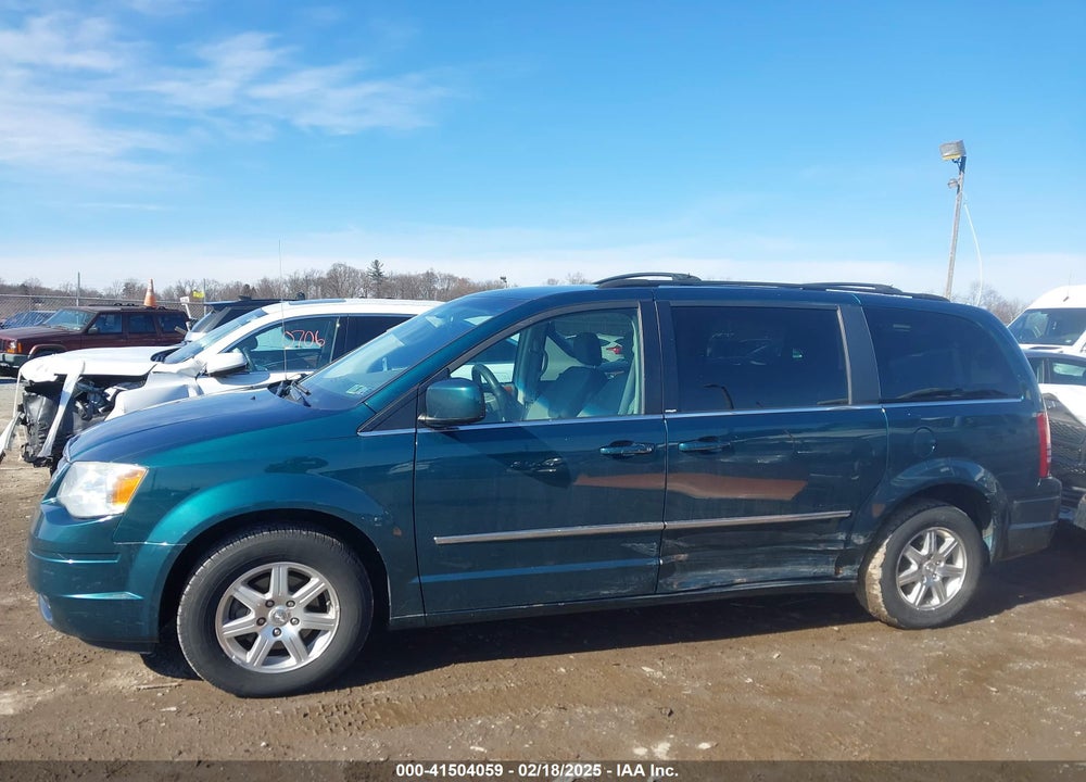2009 CHRYSLER TOWN & COUNTRY TOURING VIN: 2A8HR54179R581212