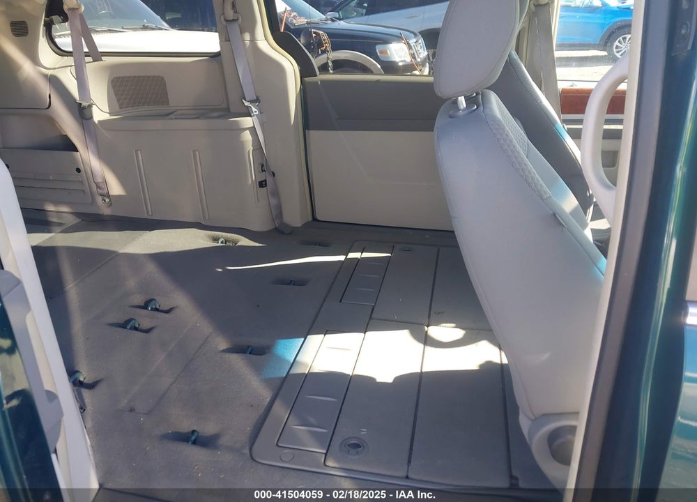 2009 CHRYSLER TOWN & COUNTRY TOURING VIN: 2A8HR54179R581212