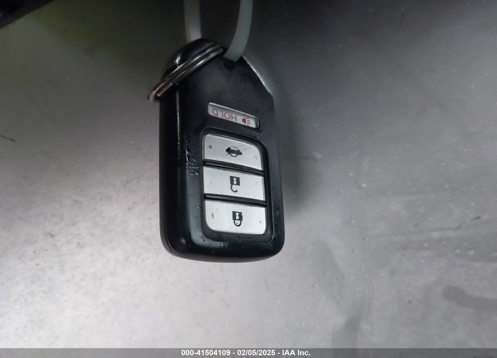 2015 HONDA CIVIC VIN: 2HGFG3A8XFH517680