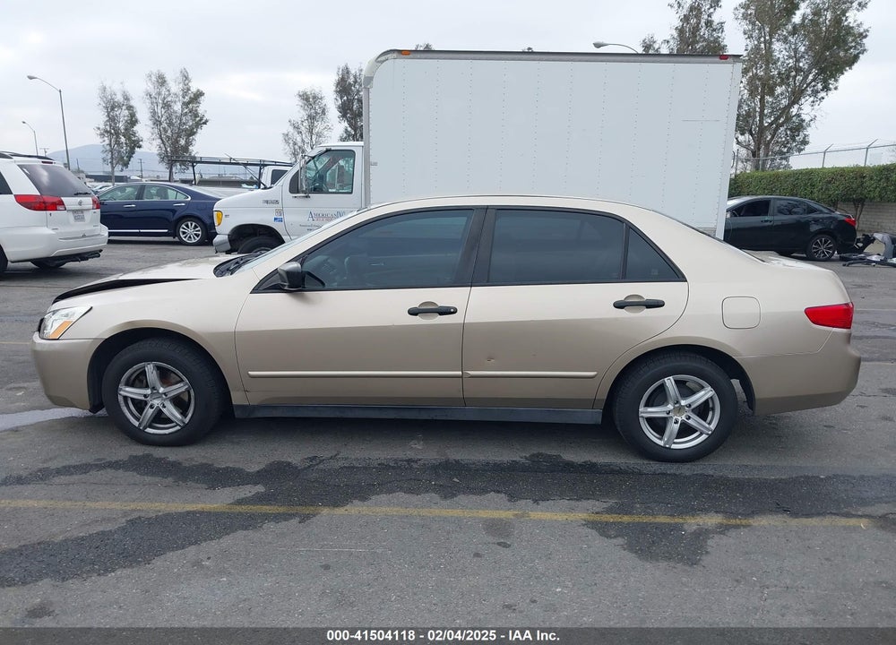 2005 HONDA ACCORD 2.4 DX VIN: 1HGCM56105A103615