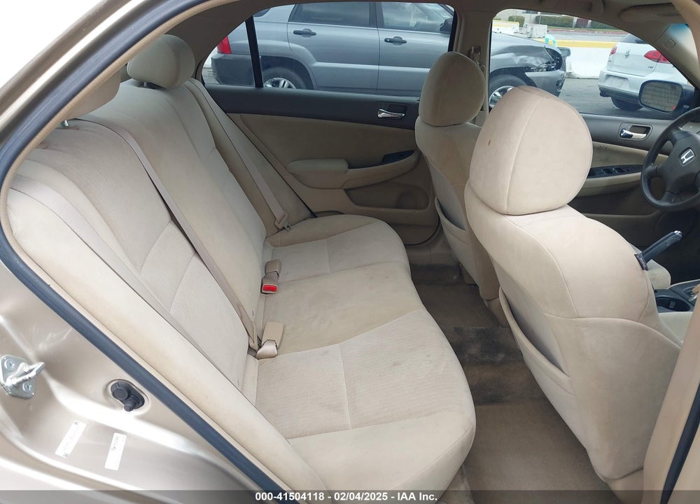2005 HONDA ACCORD 2.4 DX VIN: 1HGCM56105A103615