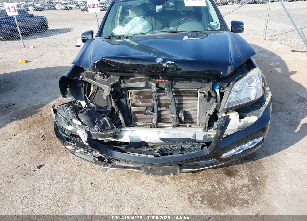 2011 MERCEDES-BENZ GL 450 4MATIC VIN: 4JGBF7BE7BA740193