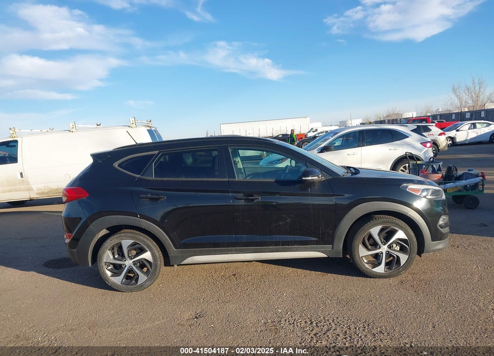 2017 HYUNDAI TUCSON VALUE VIN: KM8J3CA27HU571725