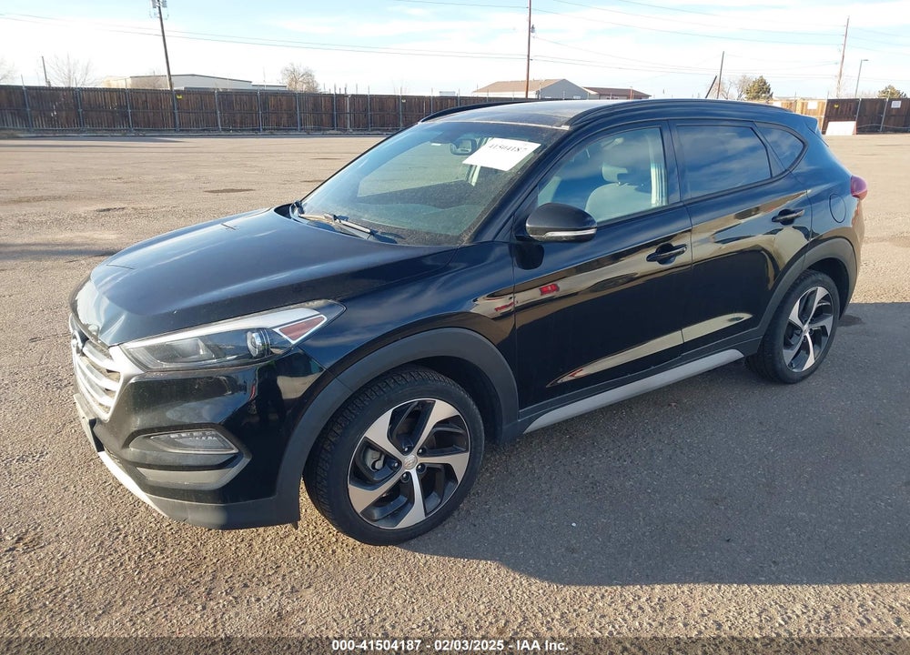2017 HYUNDAI TUCSON VALUE VIN: KM8J3CA27HU571725