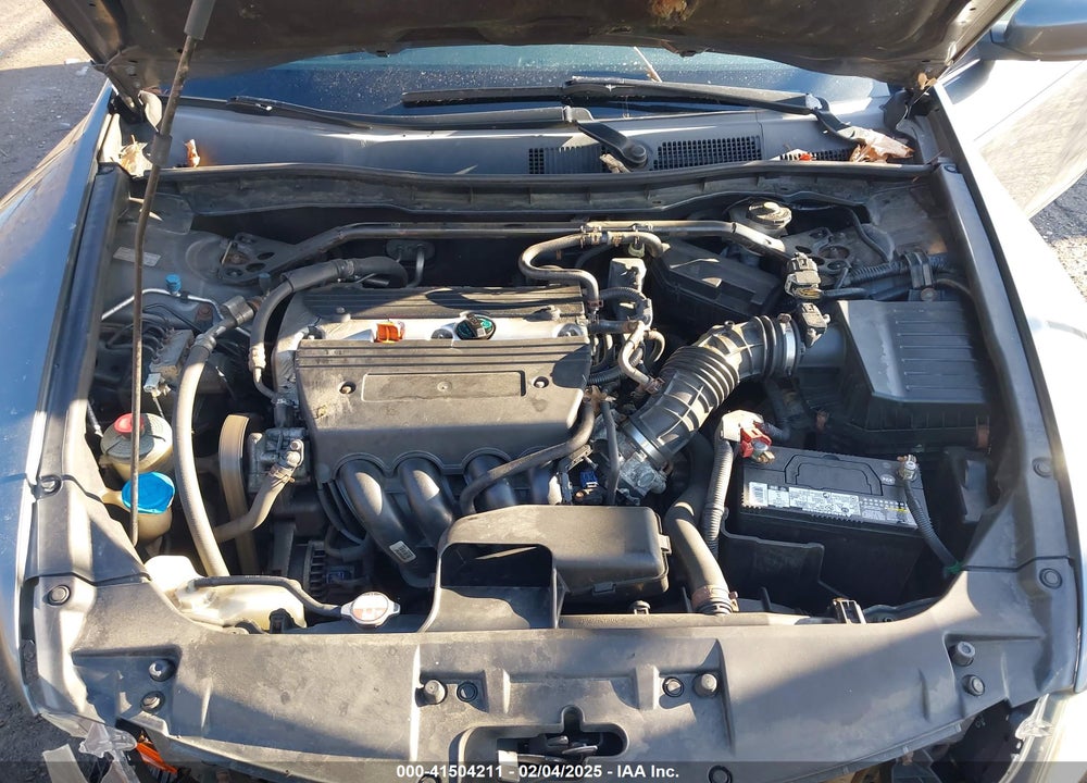 2008 HONDA ACCORD VIN: 1HGCP26808A115206