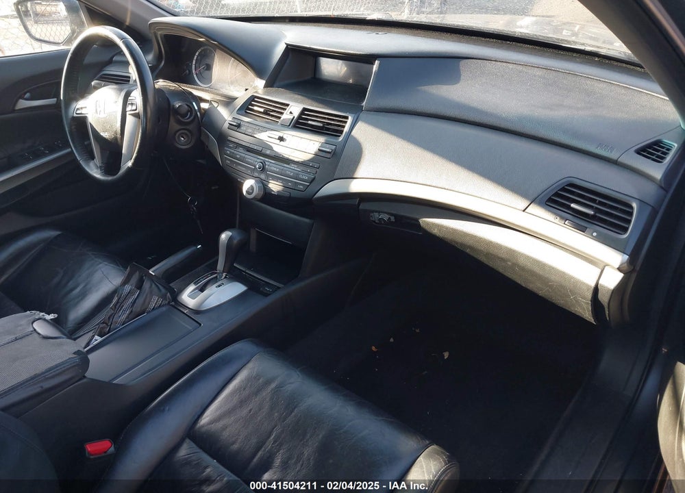2008 HONDA ACCORD VIN: 1HGCP26808A115206