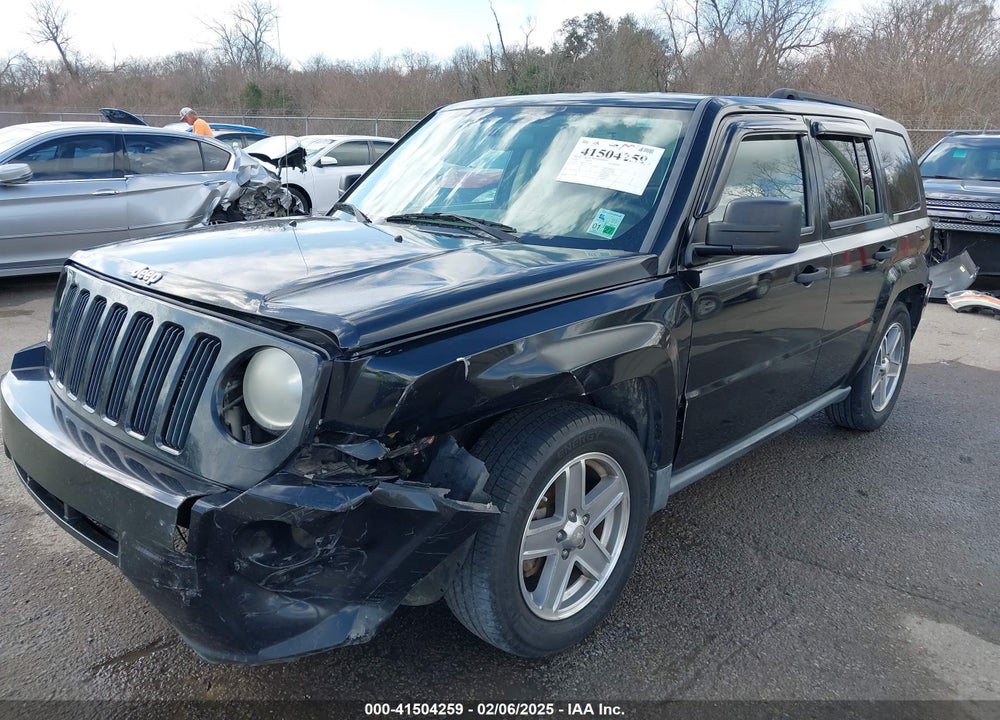 2008 JEEP PATRIOT SPORT VIN: 1J8FT28W98D521656