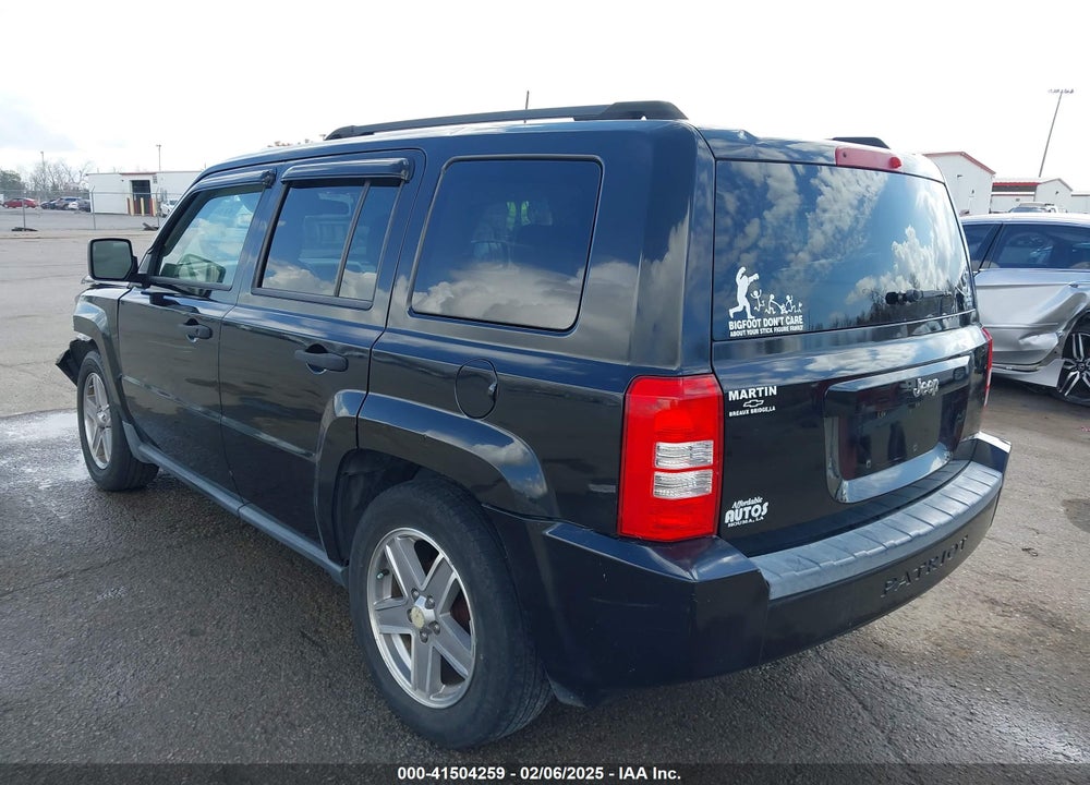 2008 JEEP PATRIOT SPORT VIN: 1J8FT28W98D521656