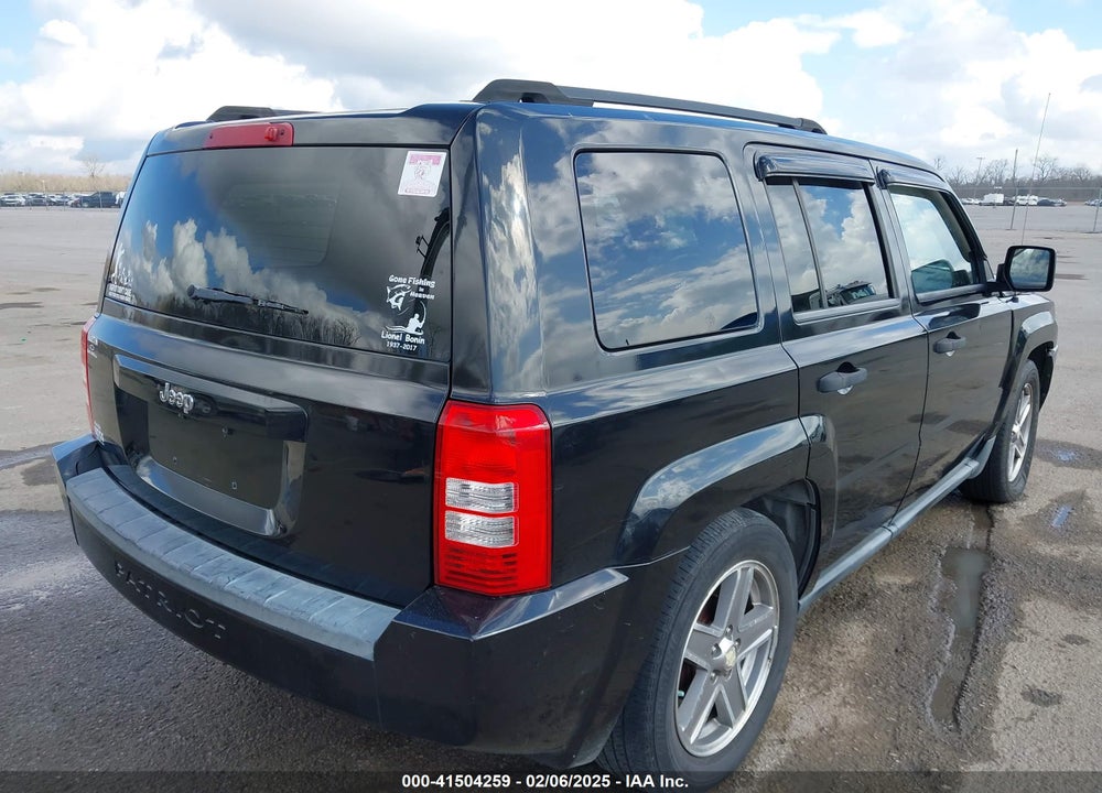 2008 JEEP PATRIOT SPORT VIN: 1J8FT28W98D521656